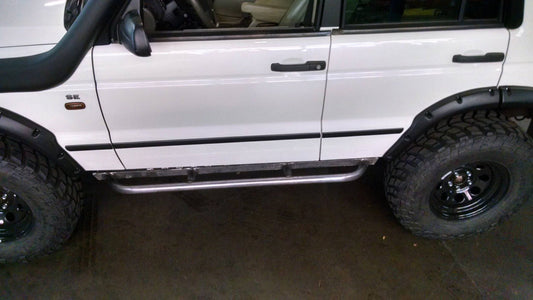 1999- 2004 Land Rover Discovery Rock Sliders - Hot Metal Fabrication